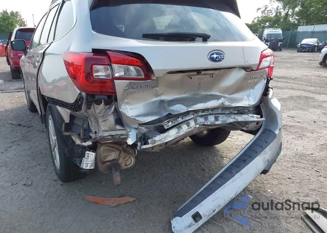 2017 Subaru Outback 2.5I Premium z USA, uszkodzony, nr VIN 4S4BSACC5H3216494